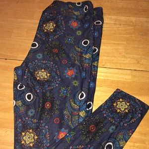 2 for $20 LulaRoe leggings